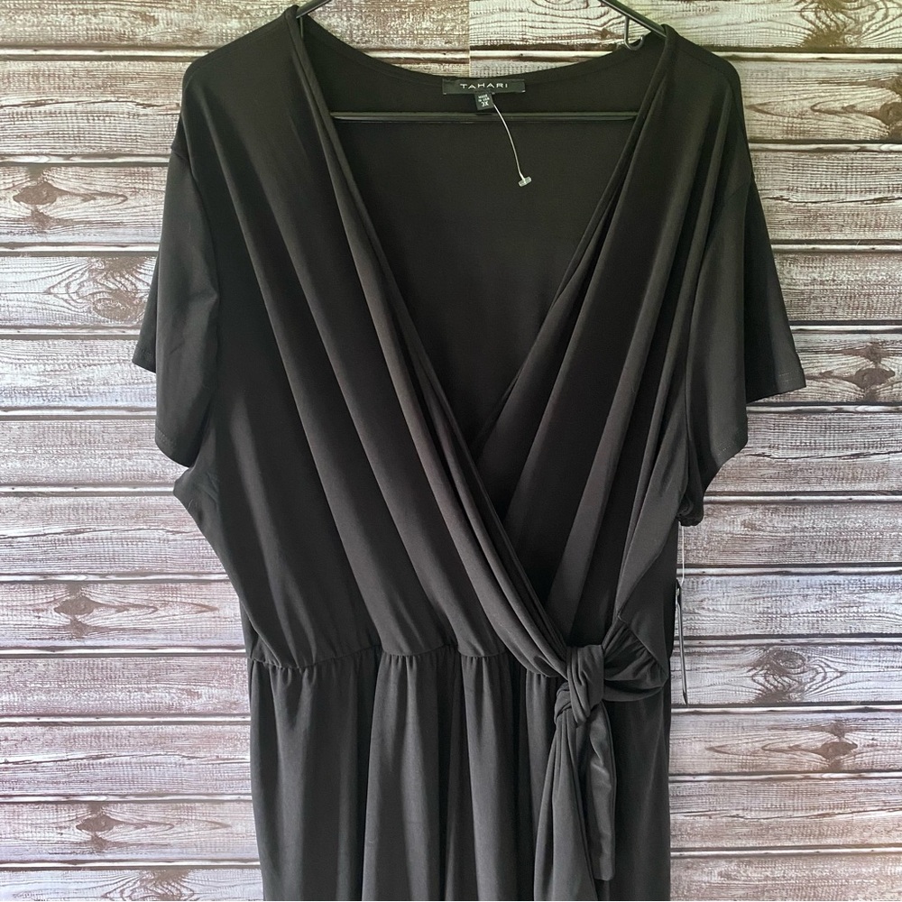 NWT Tahari‎ Women's Faux-Wrap Short-Sleeved Dress Size 3X